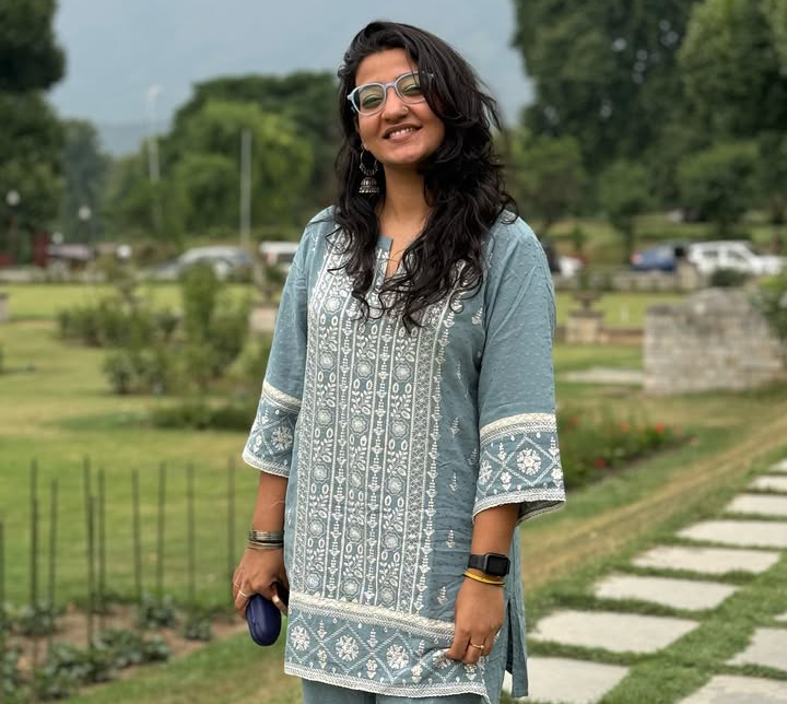 Mahika Sharma Biography