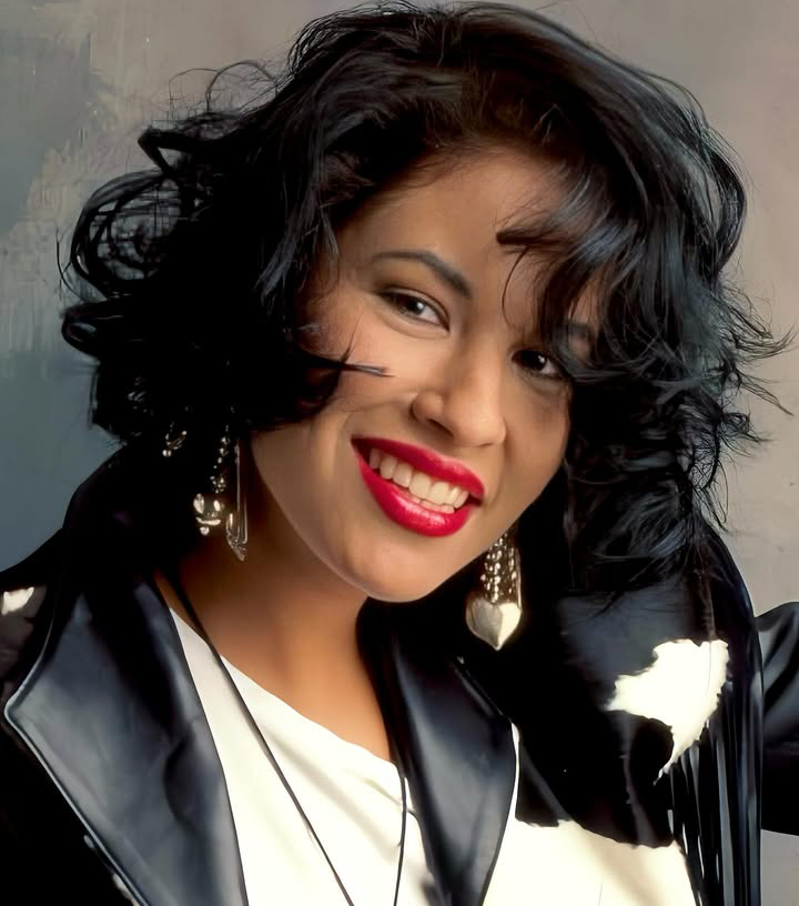 Selena Quintanilla-Pérez Biography